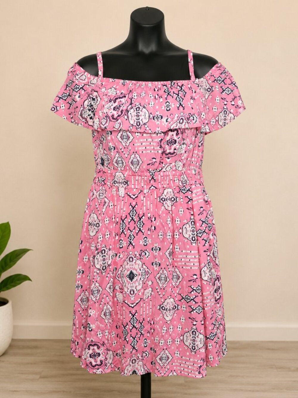 PLUS DRESS